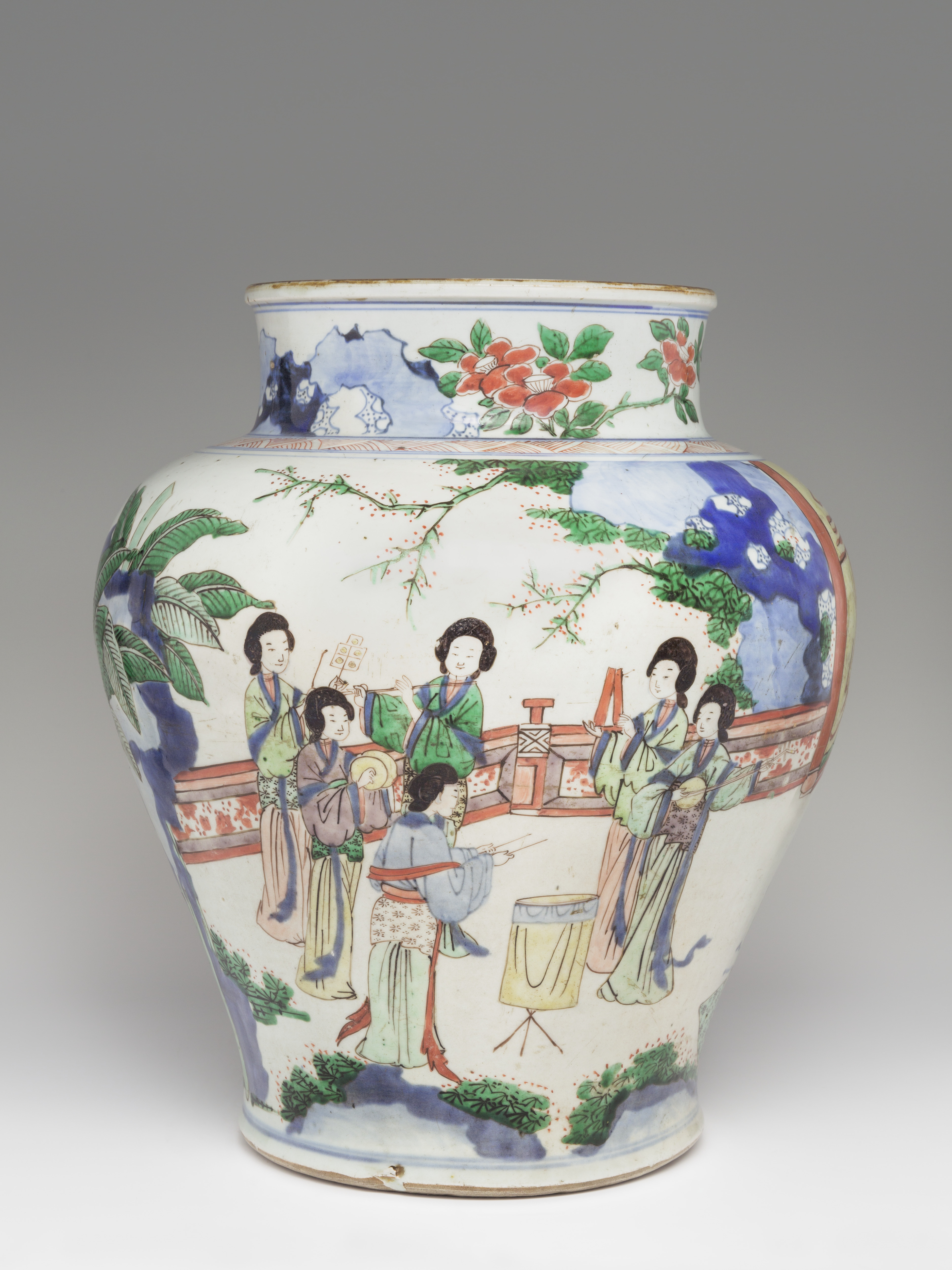Vase mit musizierenden Frauen